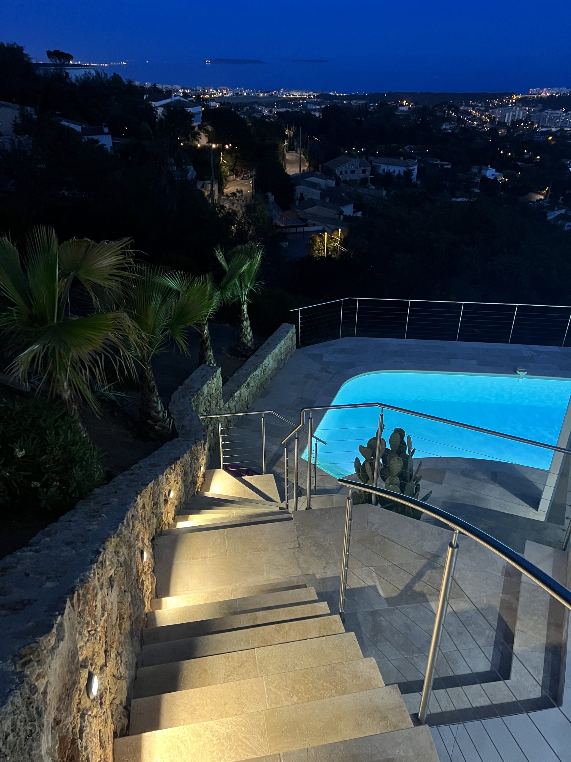 piscine villa grenadine mandelieu