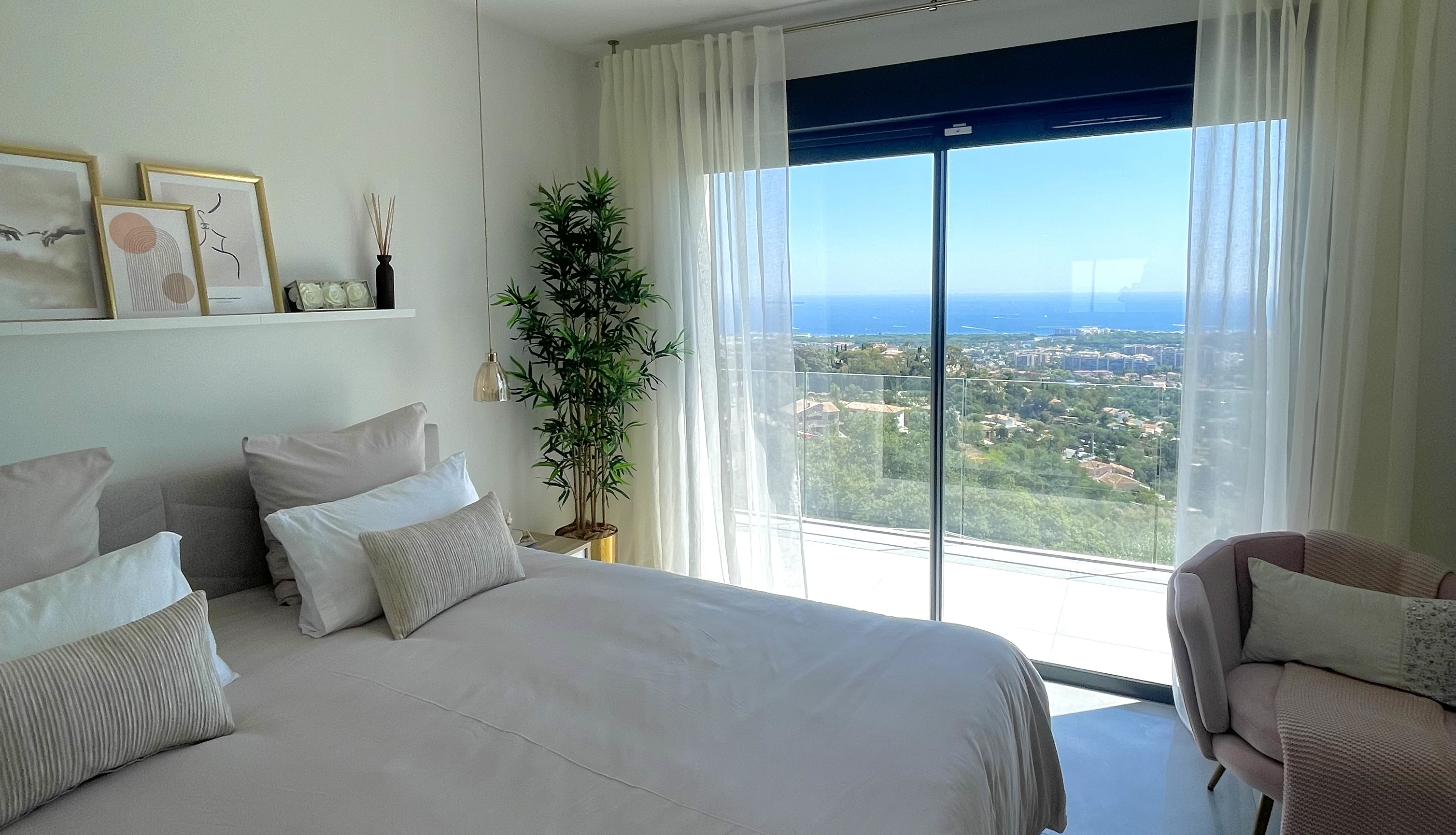 vue villa grenadine mandelieu